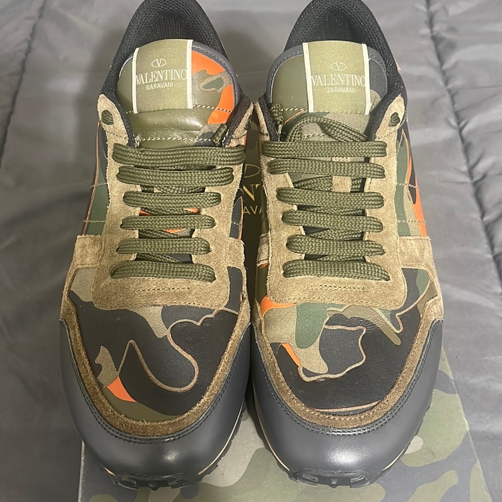 Valentino rock runner sz 43